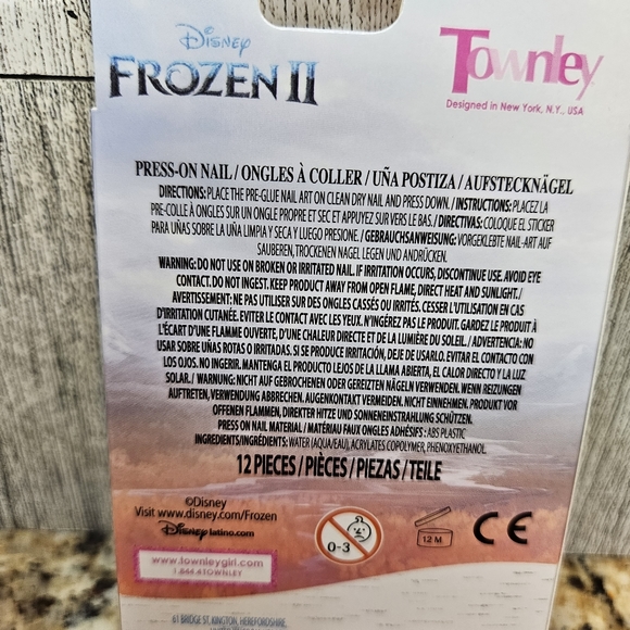 Disney Frozen II Press-on Nails 12 Piece Set Brand New Childrens Size Age 6+ - Picture 4 of 8